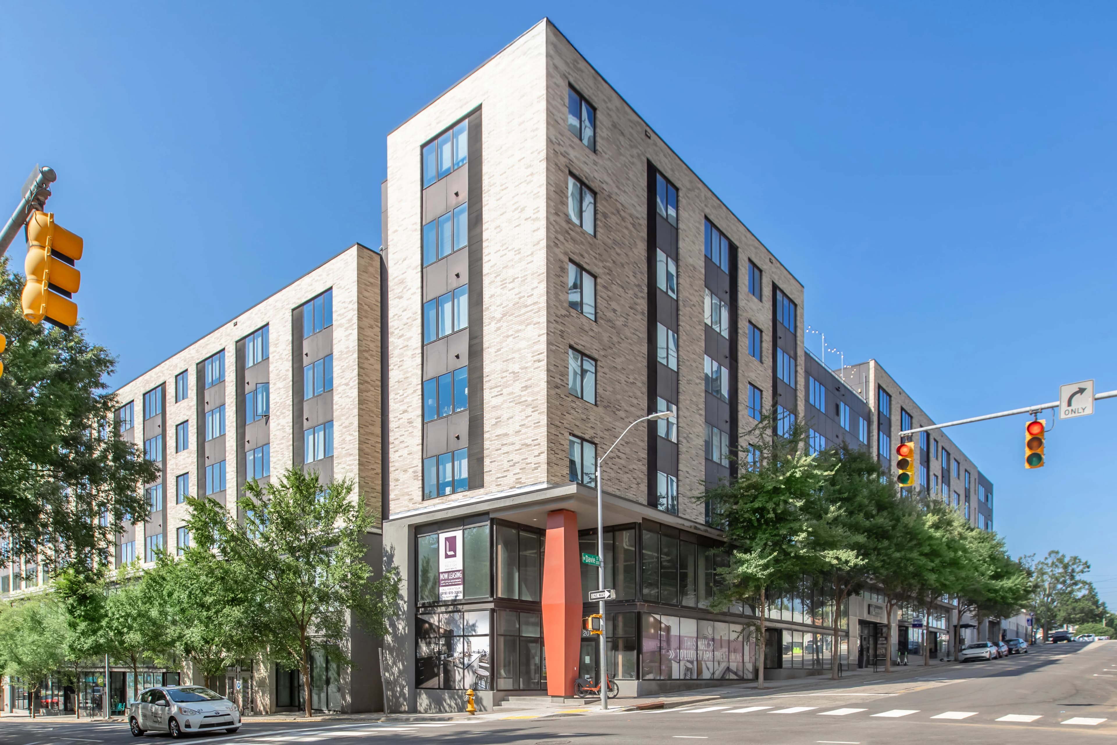 The L Building